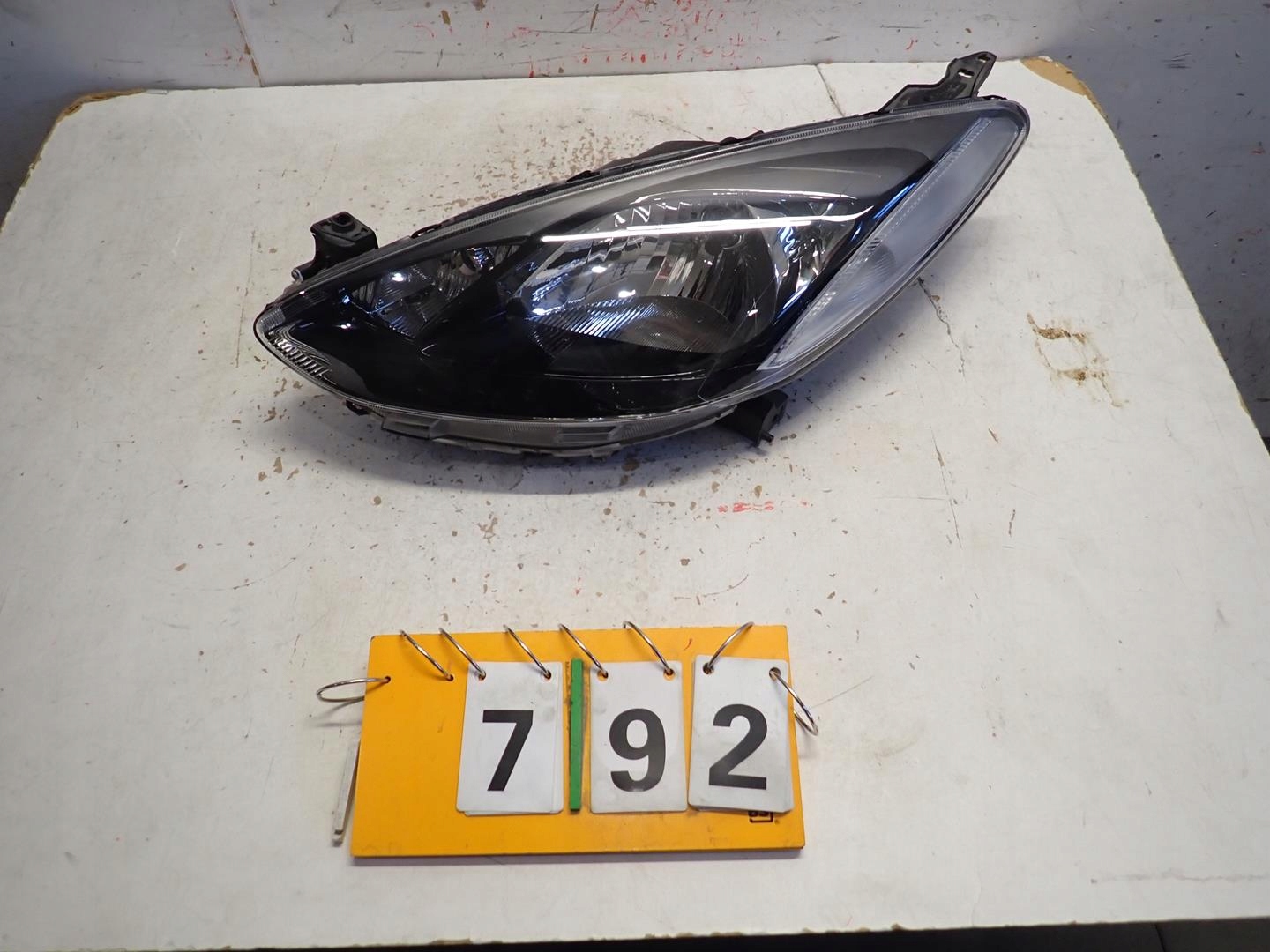 light front front left MAZDA 2 2007-2014