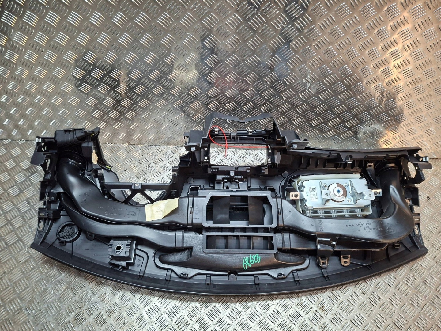 dashboard console passenger airbag 681005539R RENAULT TWINGO III 2014