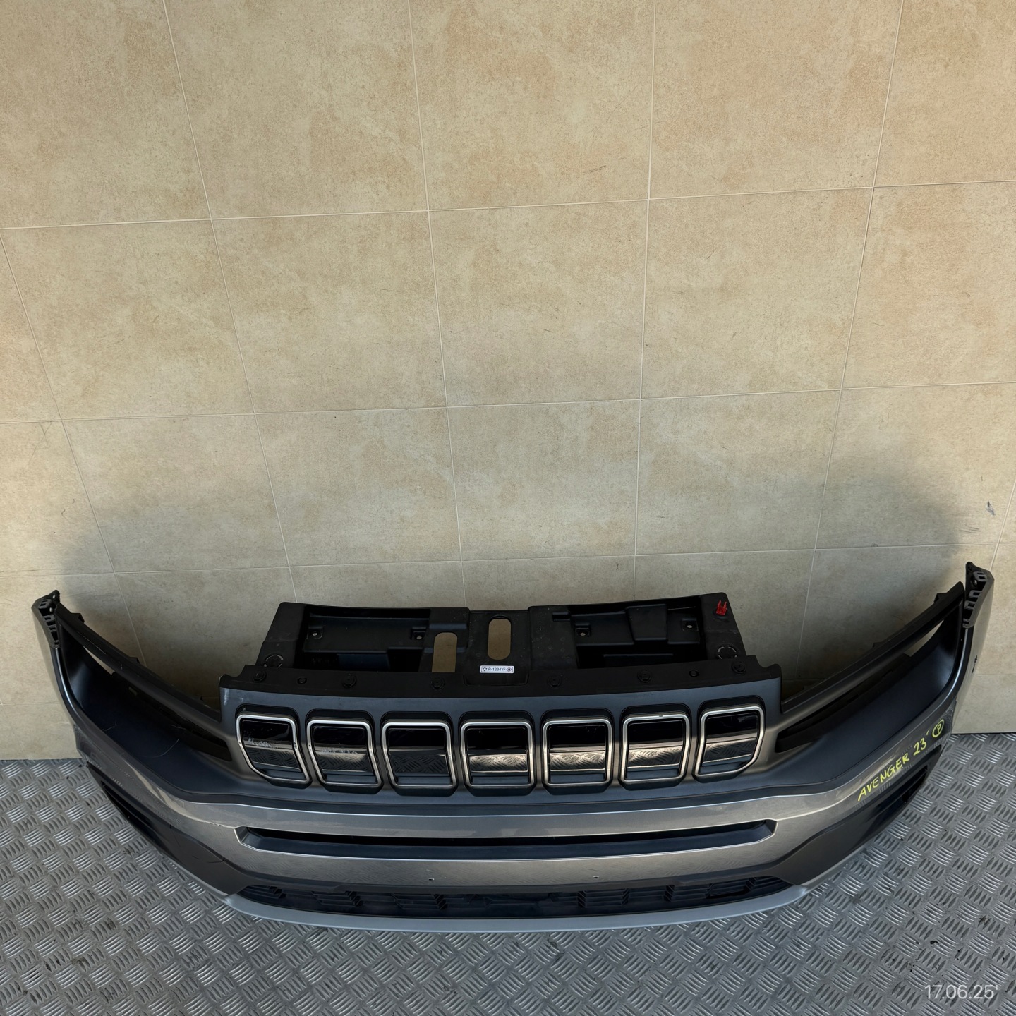 front bumper complete JEEP AVENGER 2024 ROK