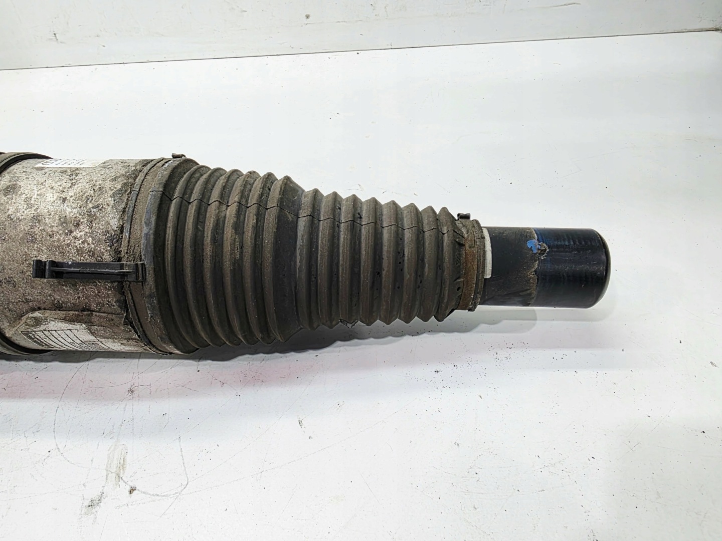 shock absorber left front MIECH PNEUMATYCZNY AUDI Q5 FY 80A616039E