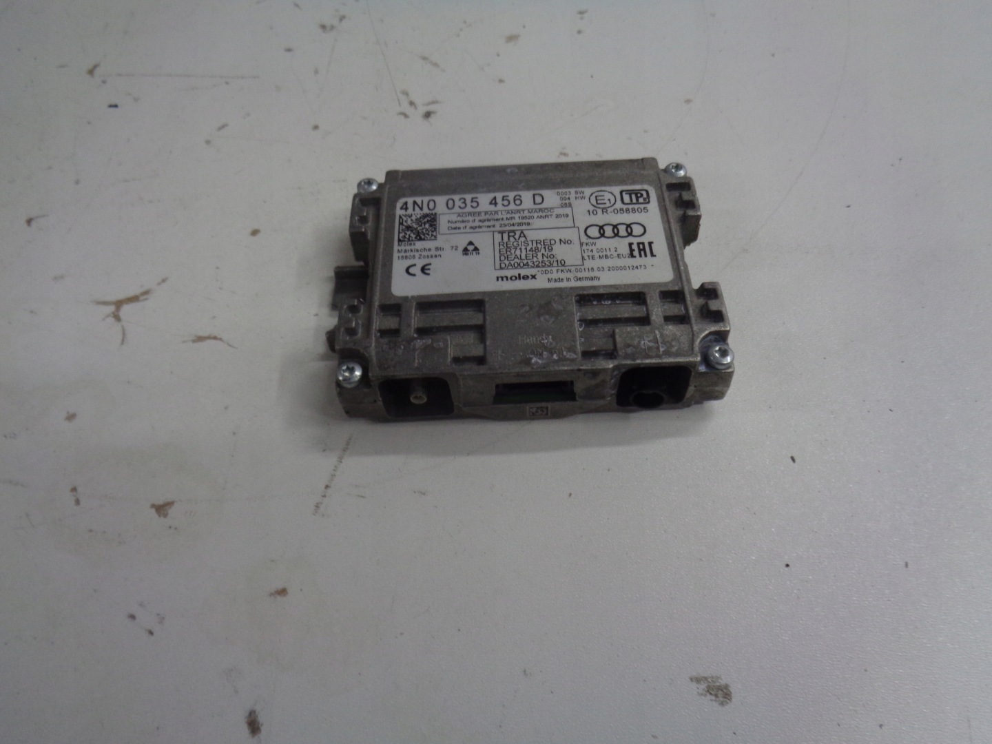 VW AUDI SEAT SKODA antenna amplifier 4N0035456D