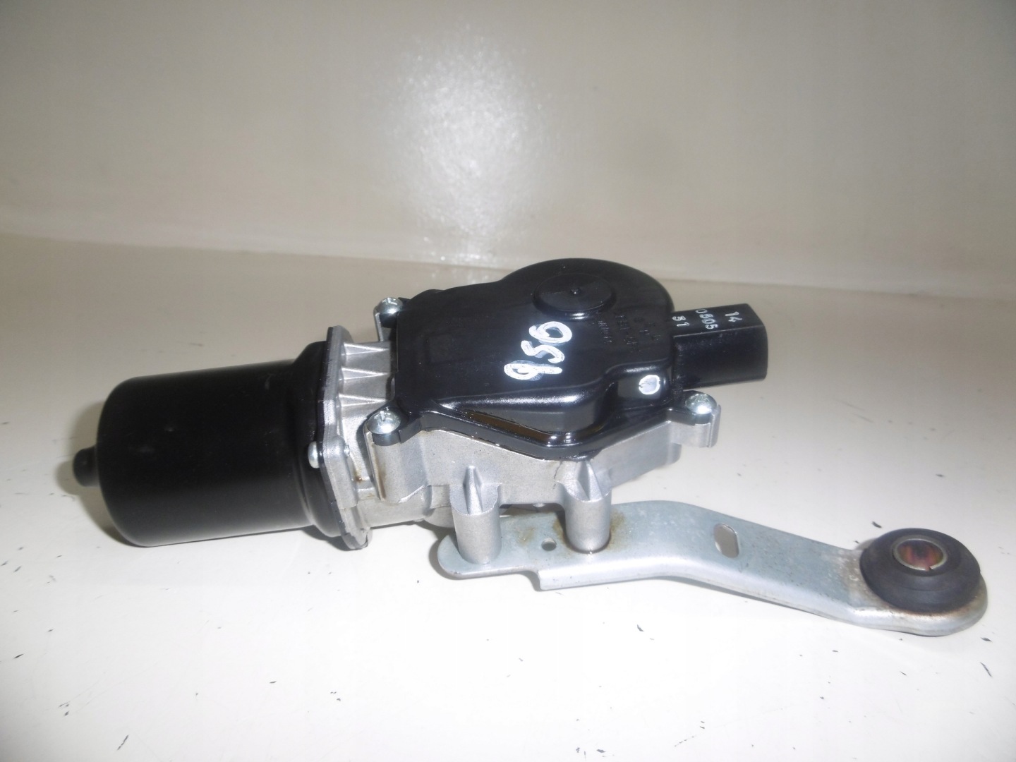 Motor Wischer vorne INFINITI Q50