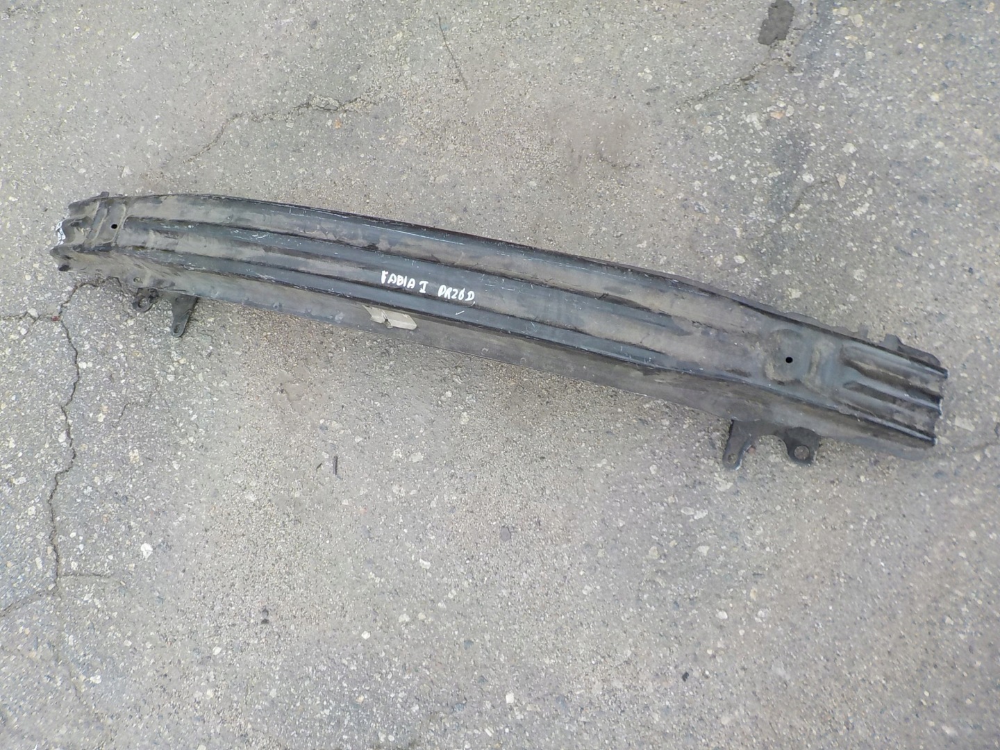 sider below bumper front skoda fabia and 2002r