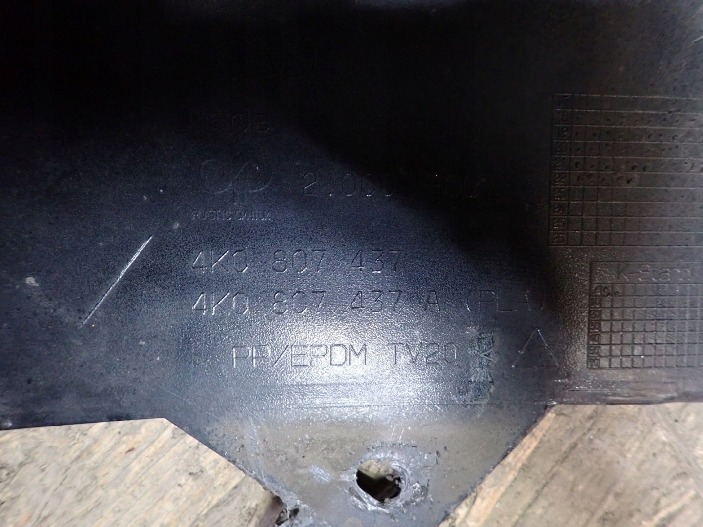 bumper front front AUDI A6 4K C8 2018- 4K0807437A