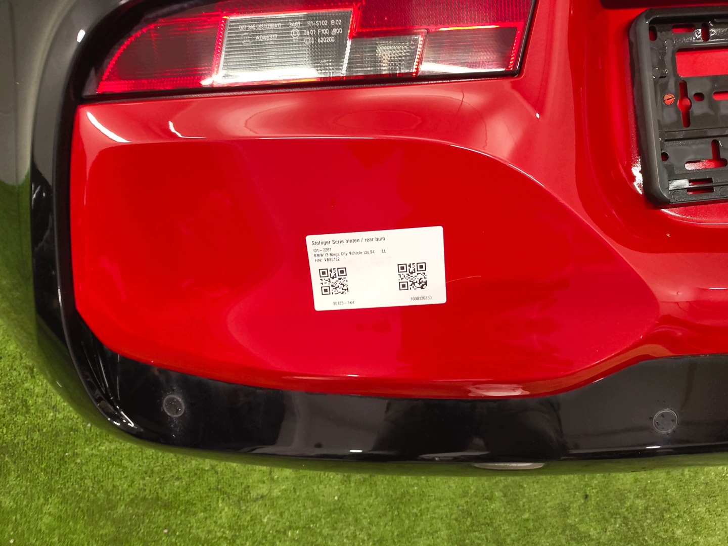 BMW I3 bumper rear part rear colour C32 4PDC below KAMERE