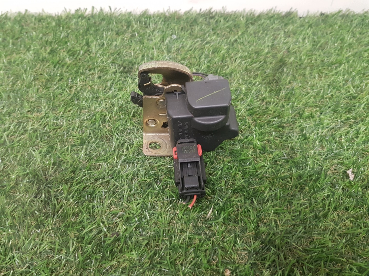 lock bonnet boot JEEP GRAND CHEROKEE