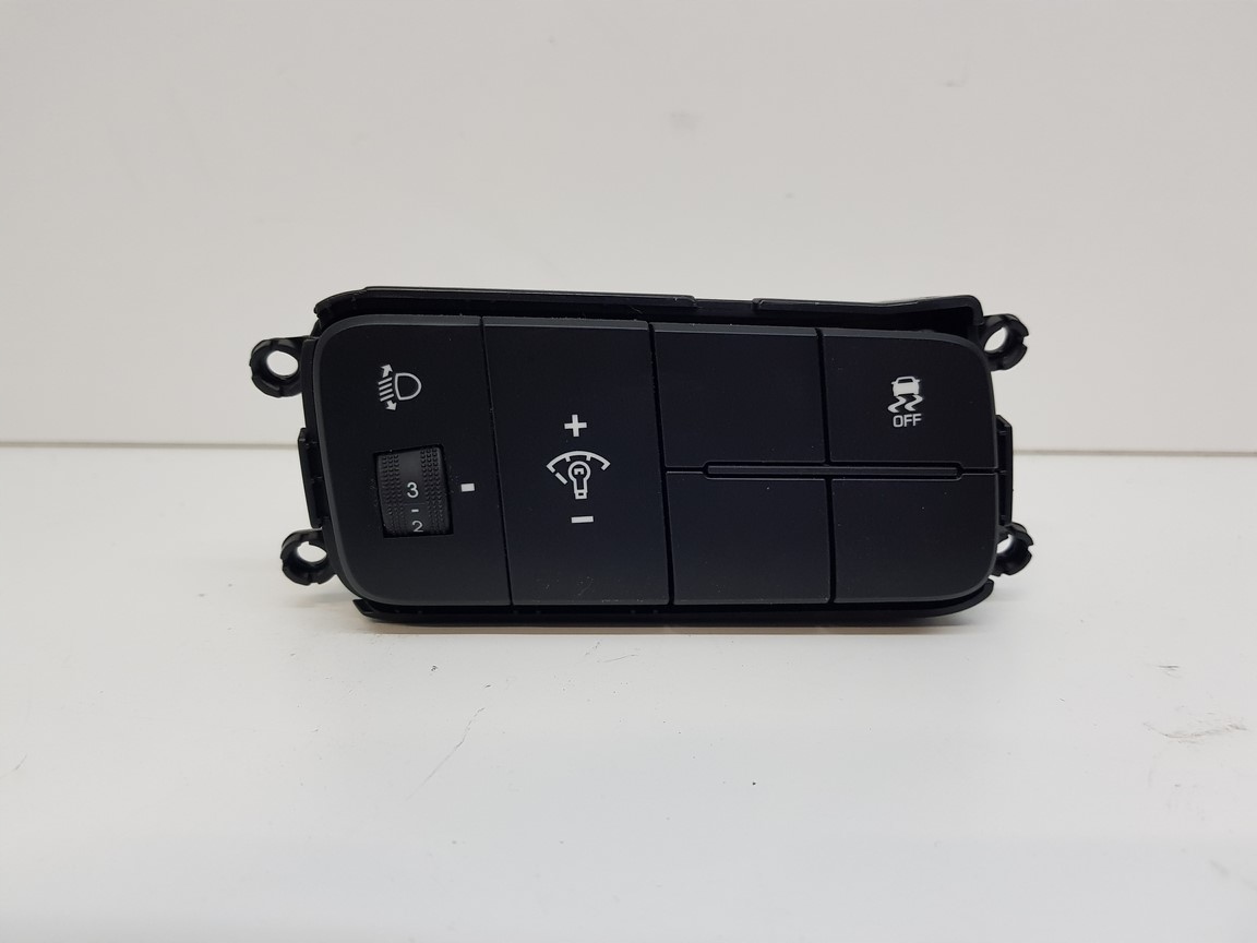HYUNDAI I10 II PANEL REGULACJA Altezza luci 2013