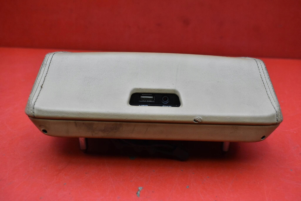 Écran Droit Siège 97064599100 PORSCHE CAYENNE 2 II 92A 7P5 10-14