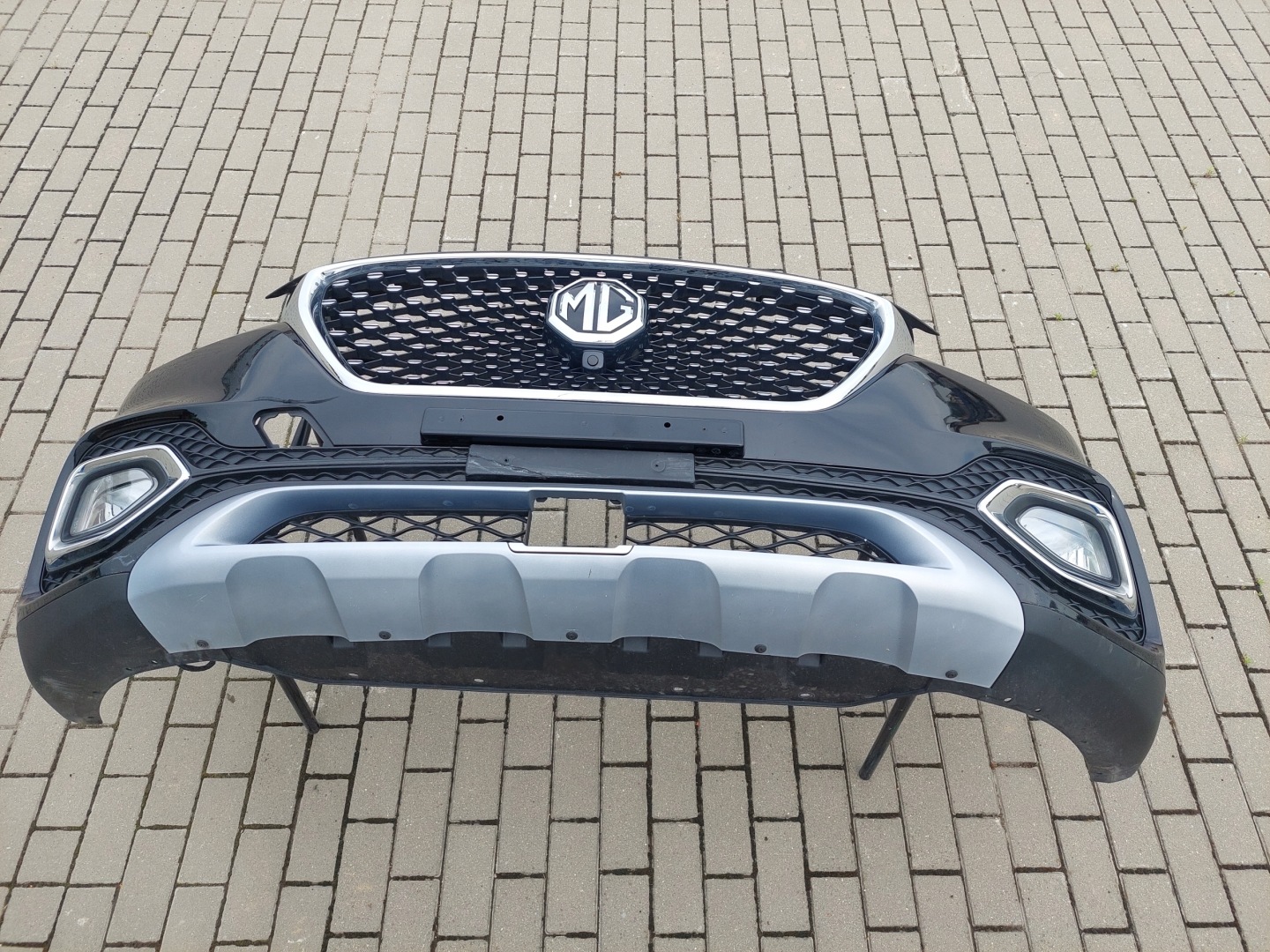 bumper front front complete below RADAR grill fog light MG HS and 5PBC