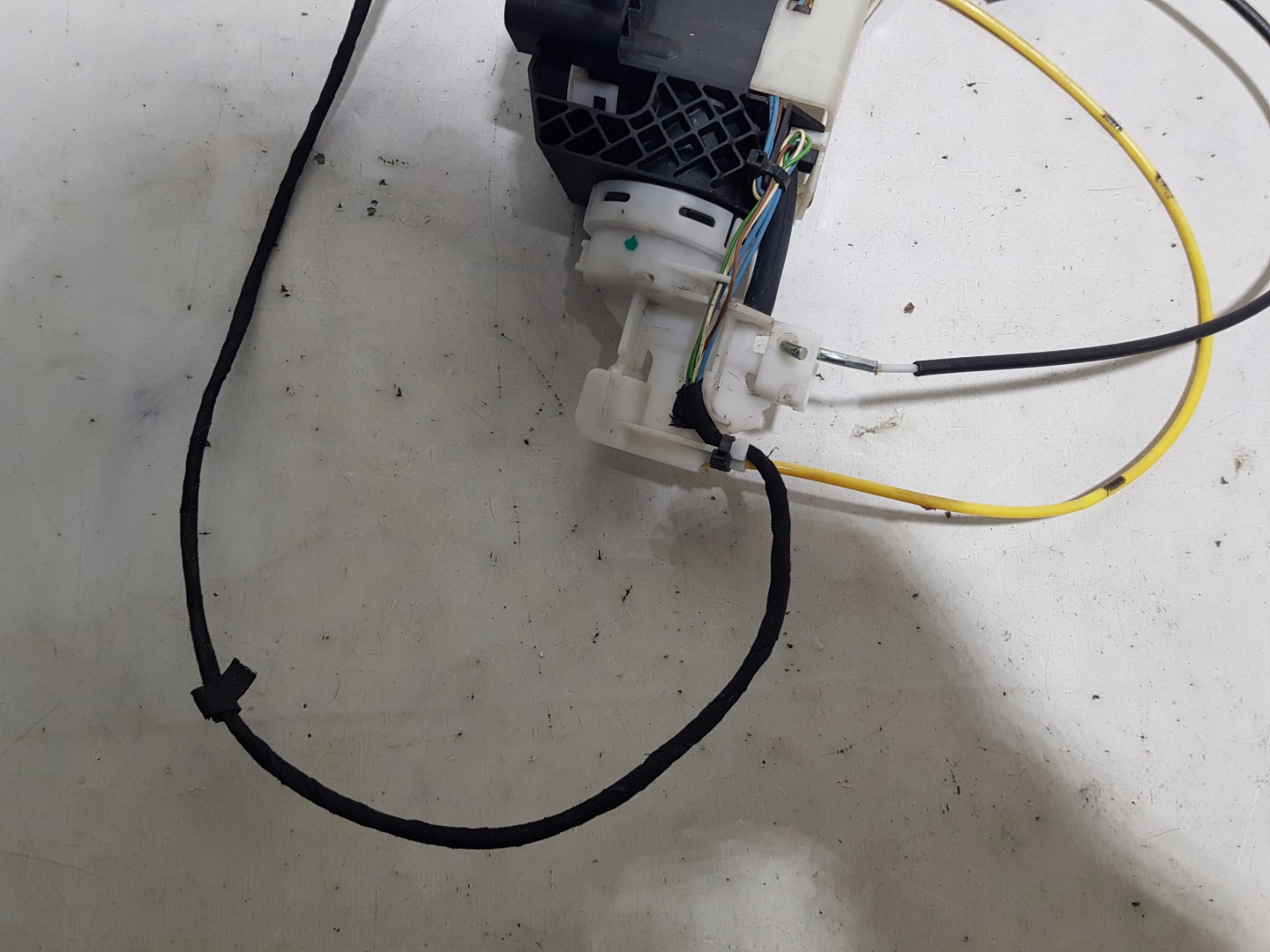 MERCEDES SL W230 R230 lock door right front KEYLESS GO