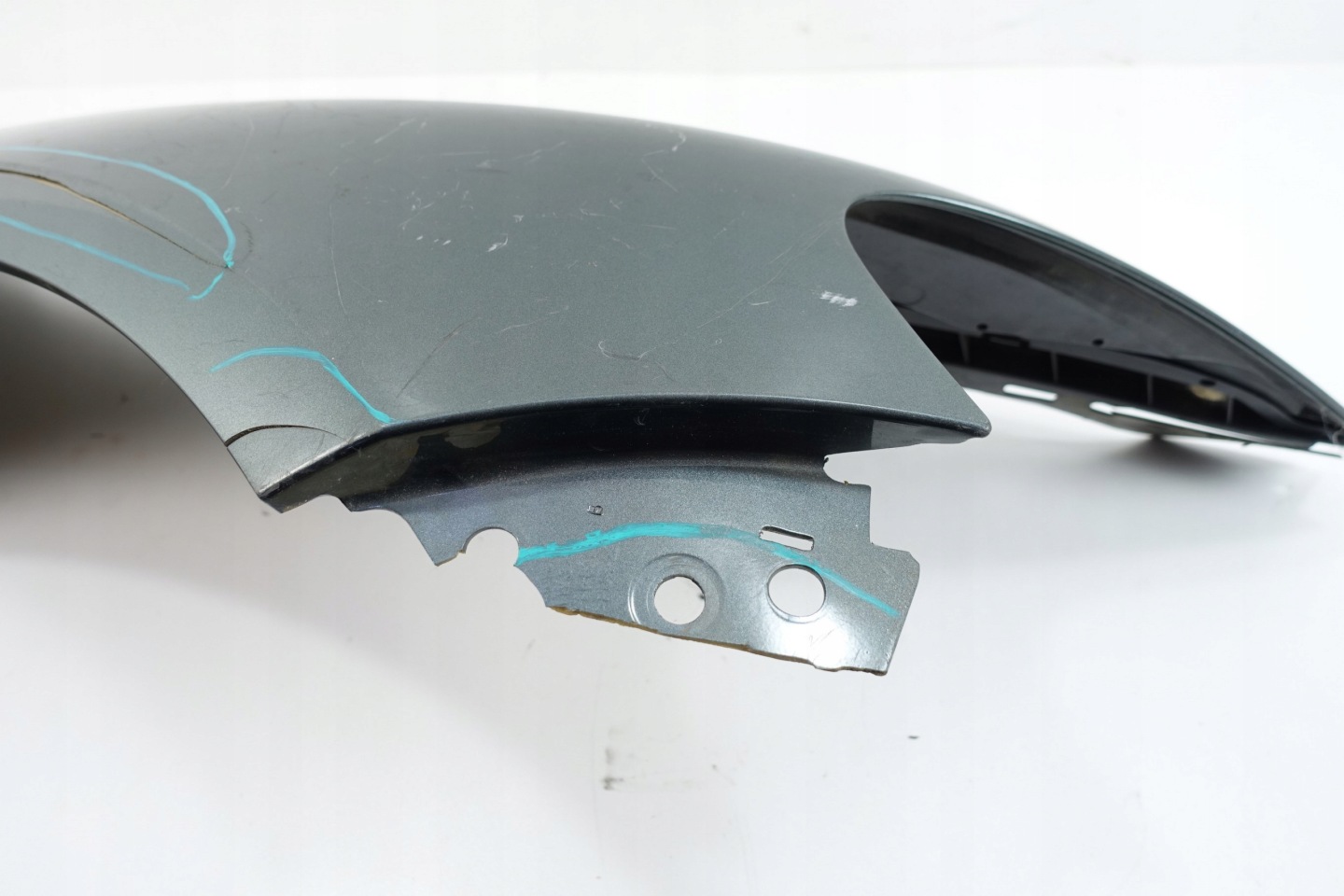 fender right front front VW TOUAREG 7L6821106B