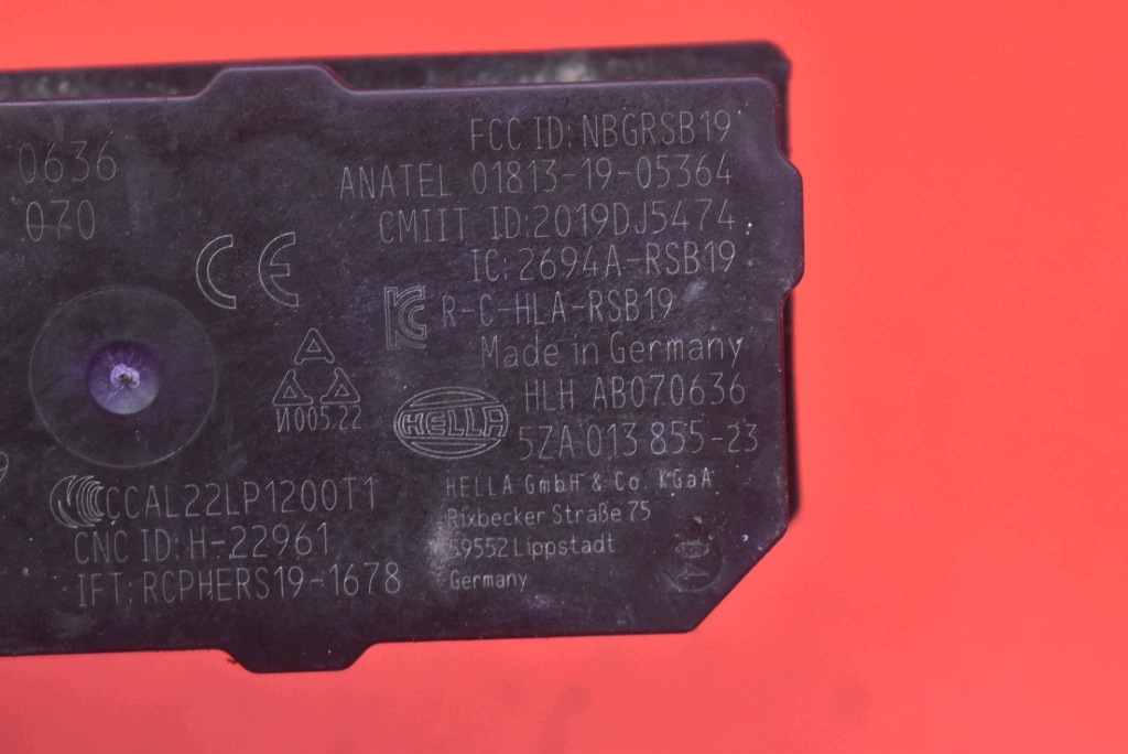 Antenne KEYLESS 5WA962133F SKODA OCTAVIA 4 IV 19