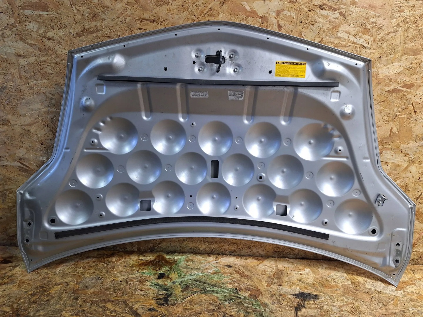 bonnet front Toyota Prius II 03-09