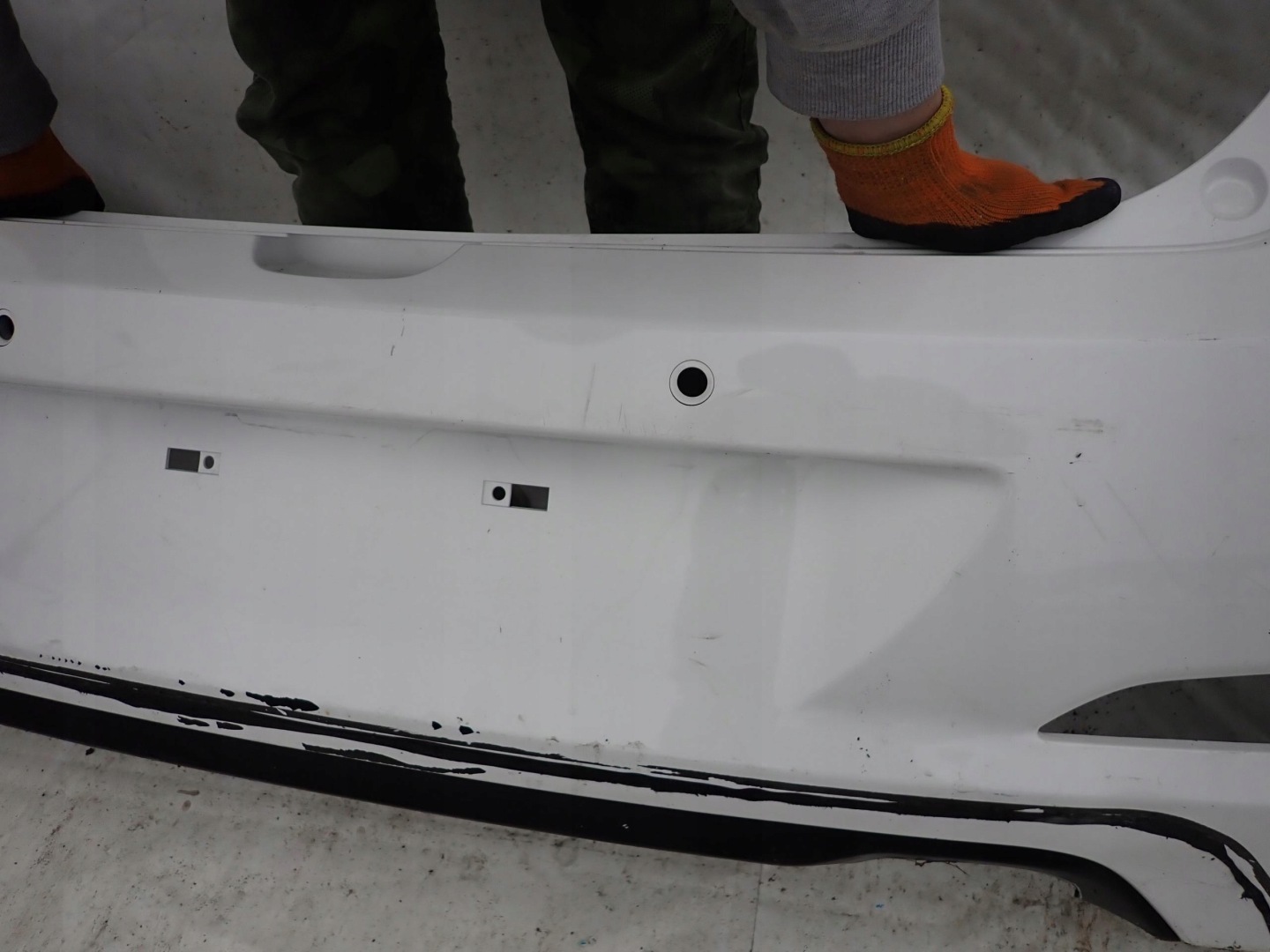 HYUNDAI I20 II 2 14-18 bumper rear part rear PDC