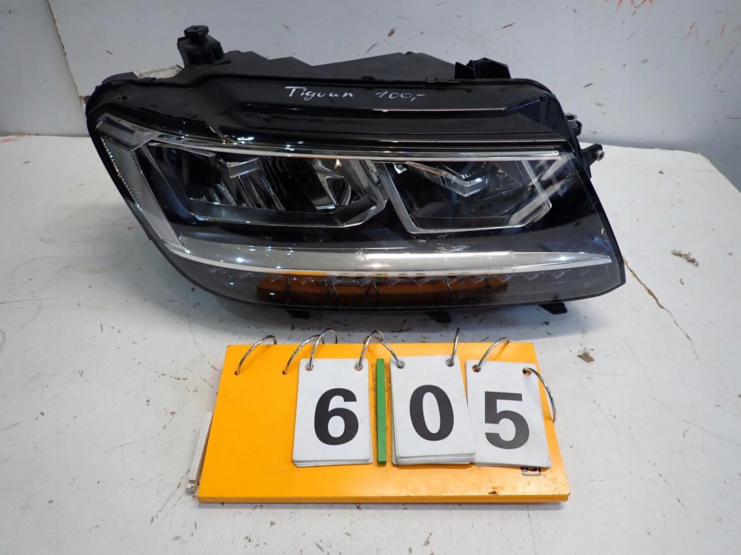 light front right VW TIGUAN II 15- FULL LED 5NB