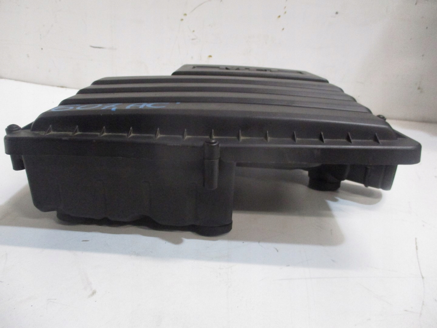 GEHÄUSE FILTER LUFT VW AUDI 04E129607AC