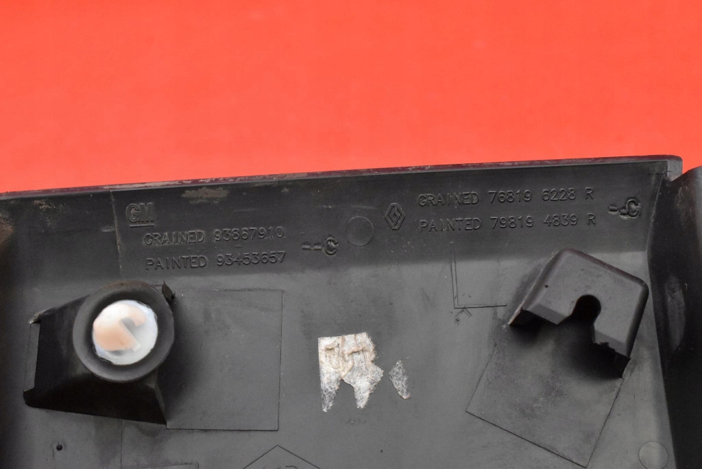 moulding threshold left black 768196228R RENAULT TRAFIC 3 III 14-21
