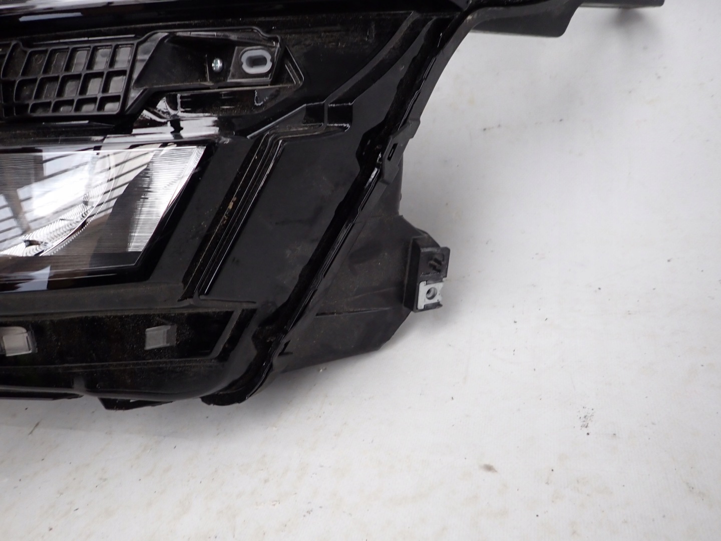 NISSAN QASHQAI III J12 2021- light left front front FULL LED 100-8D02F
