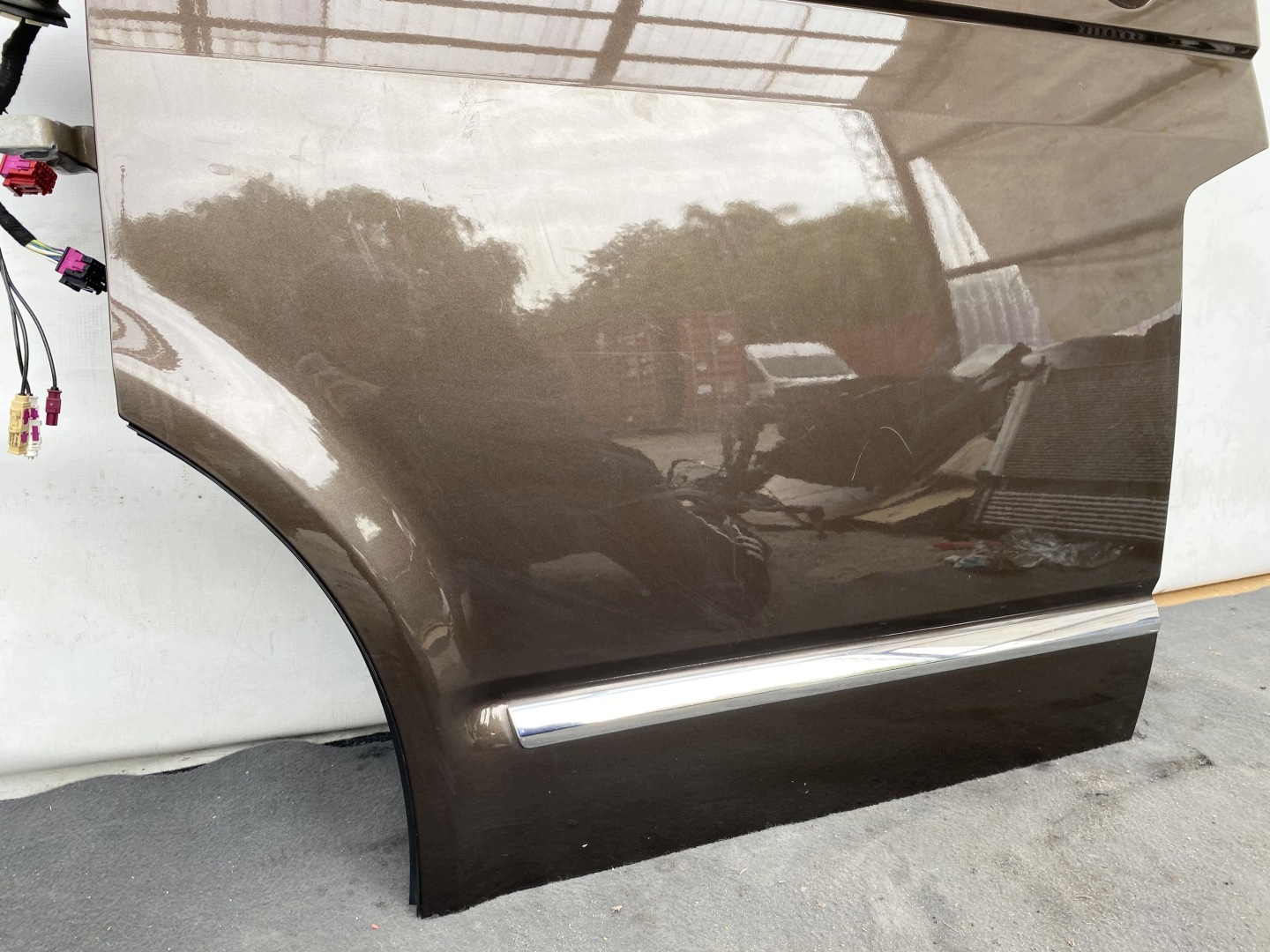 VW TRANSPORTER T6 15- door front left BRAZOWY METALIK left front