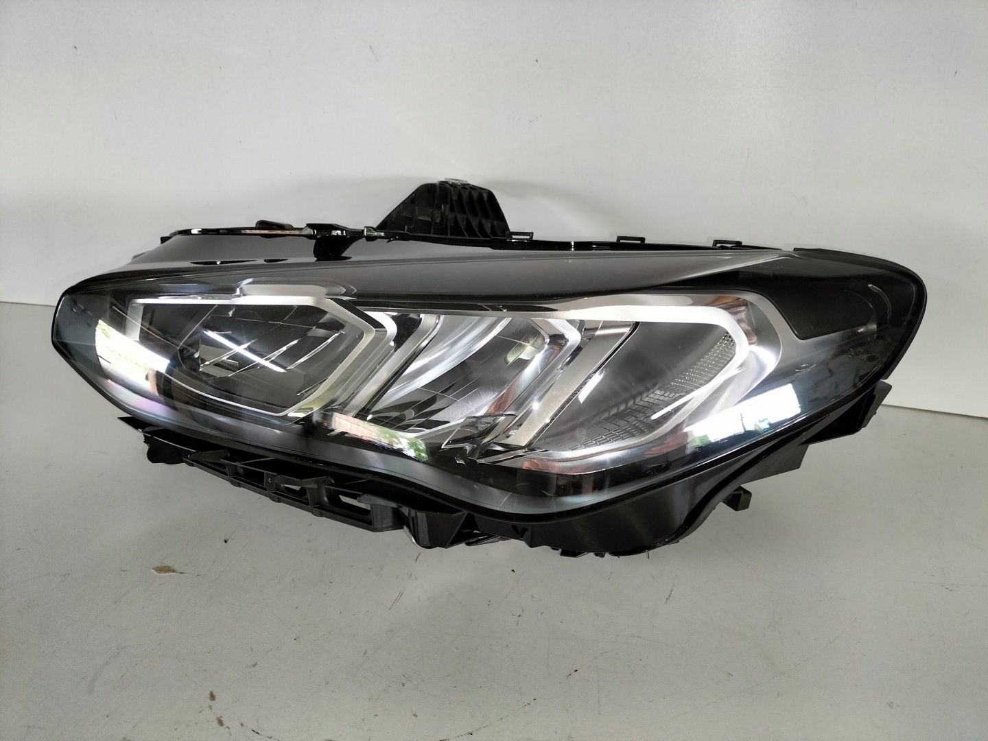 light front left BMW 2 U06 ACTIVE TOURER 21