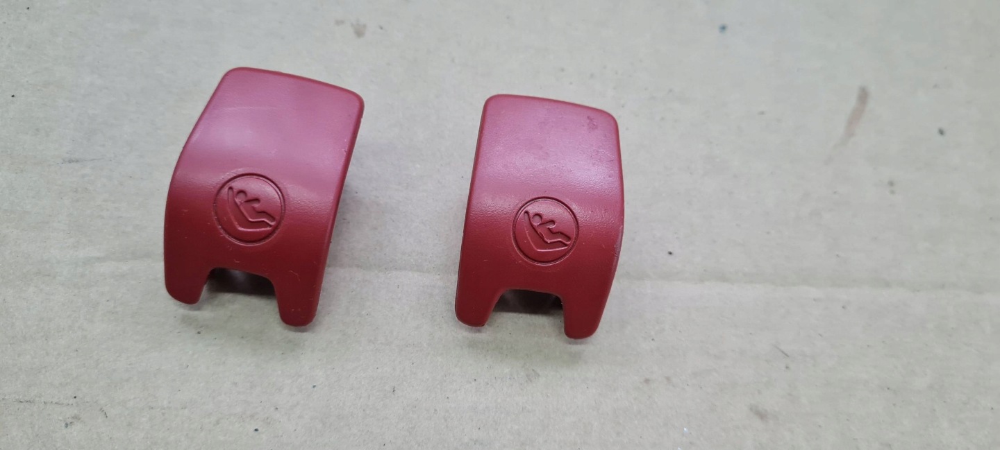 SQ5 80A Q5 spoiler KANAPY rear part ISOFIX red 80A887187
