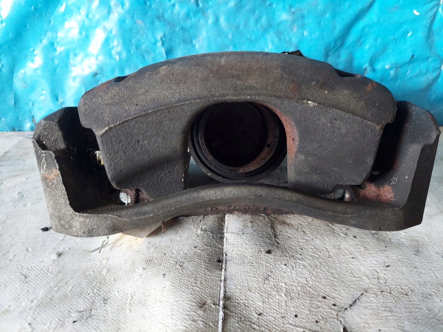 caliper PEUGEOT 308 2015 R 1.6 HDI PP AFC705010