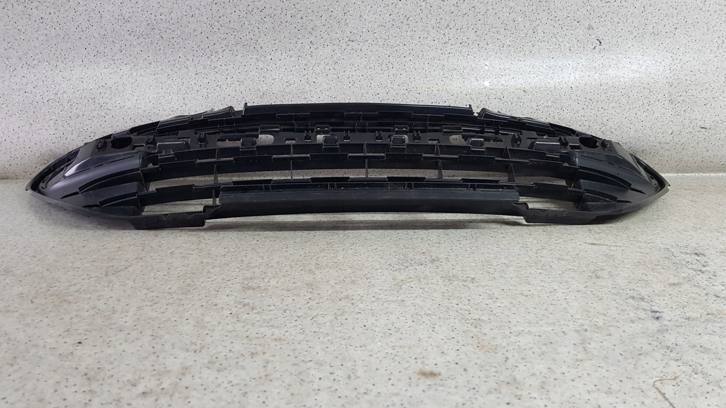 PEUGEOT RCZ 2010 - Lüftungsgitter mitte der Stoßstange 3345