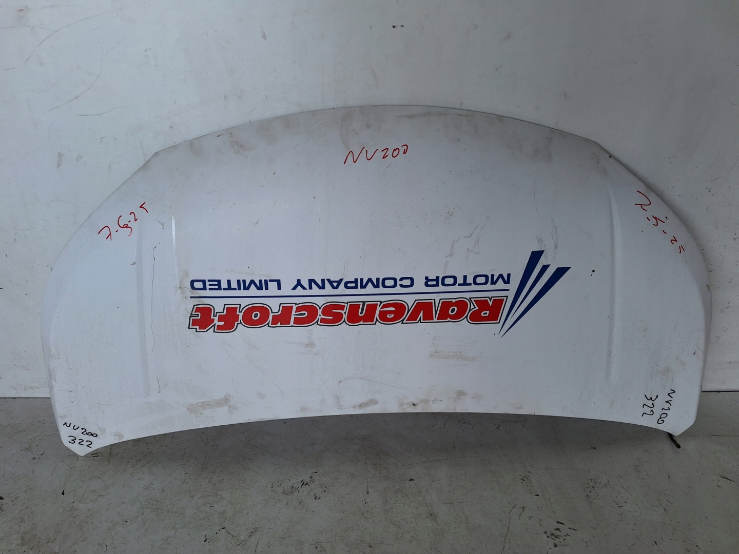 NISSAN NV200 09-> cofano