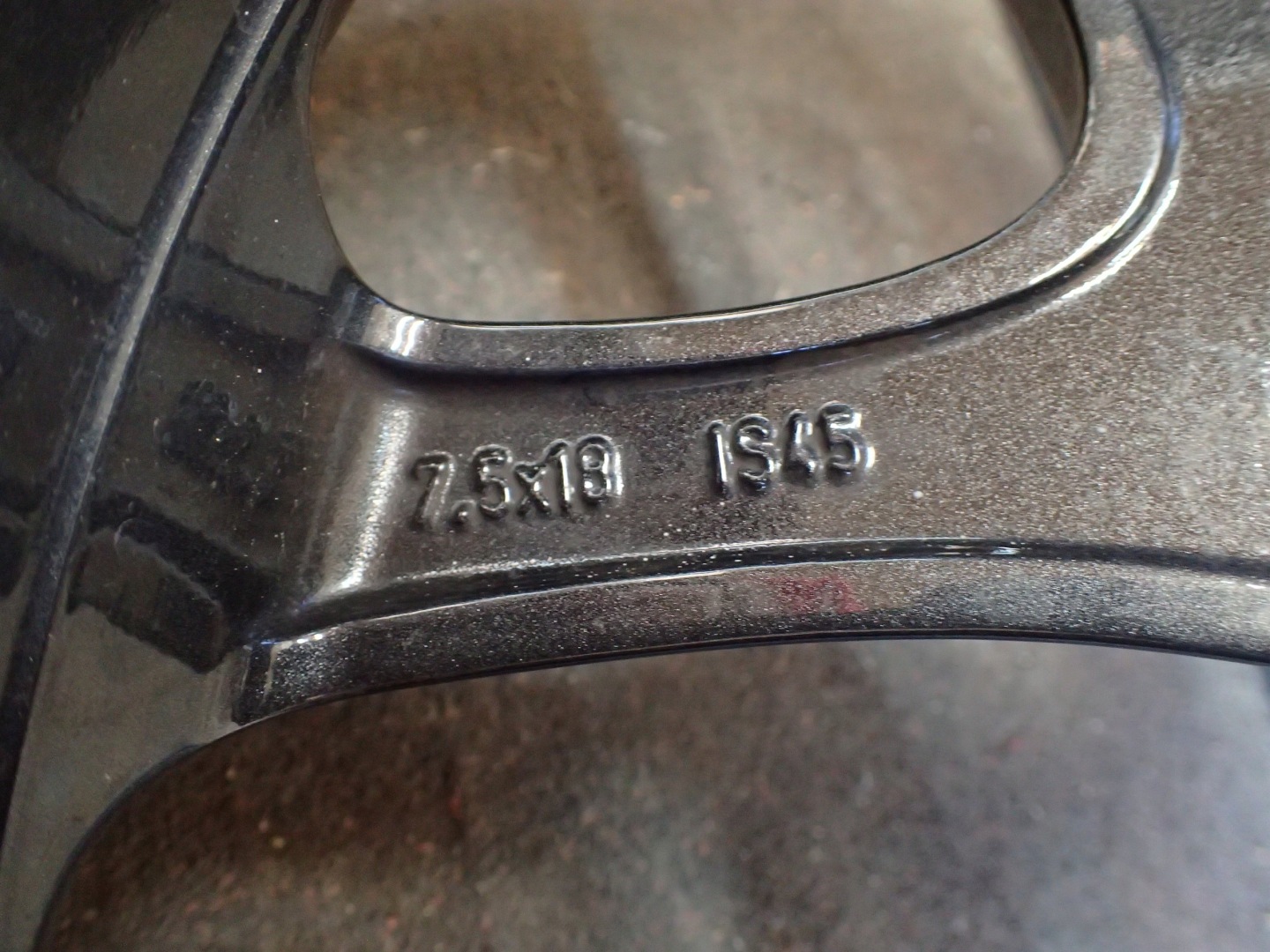 disk hliníkový GM 5X110 19" 7,5J ASTRA J 4