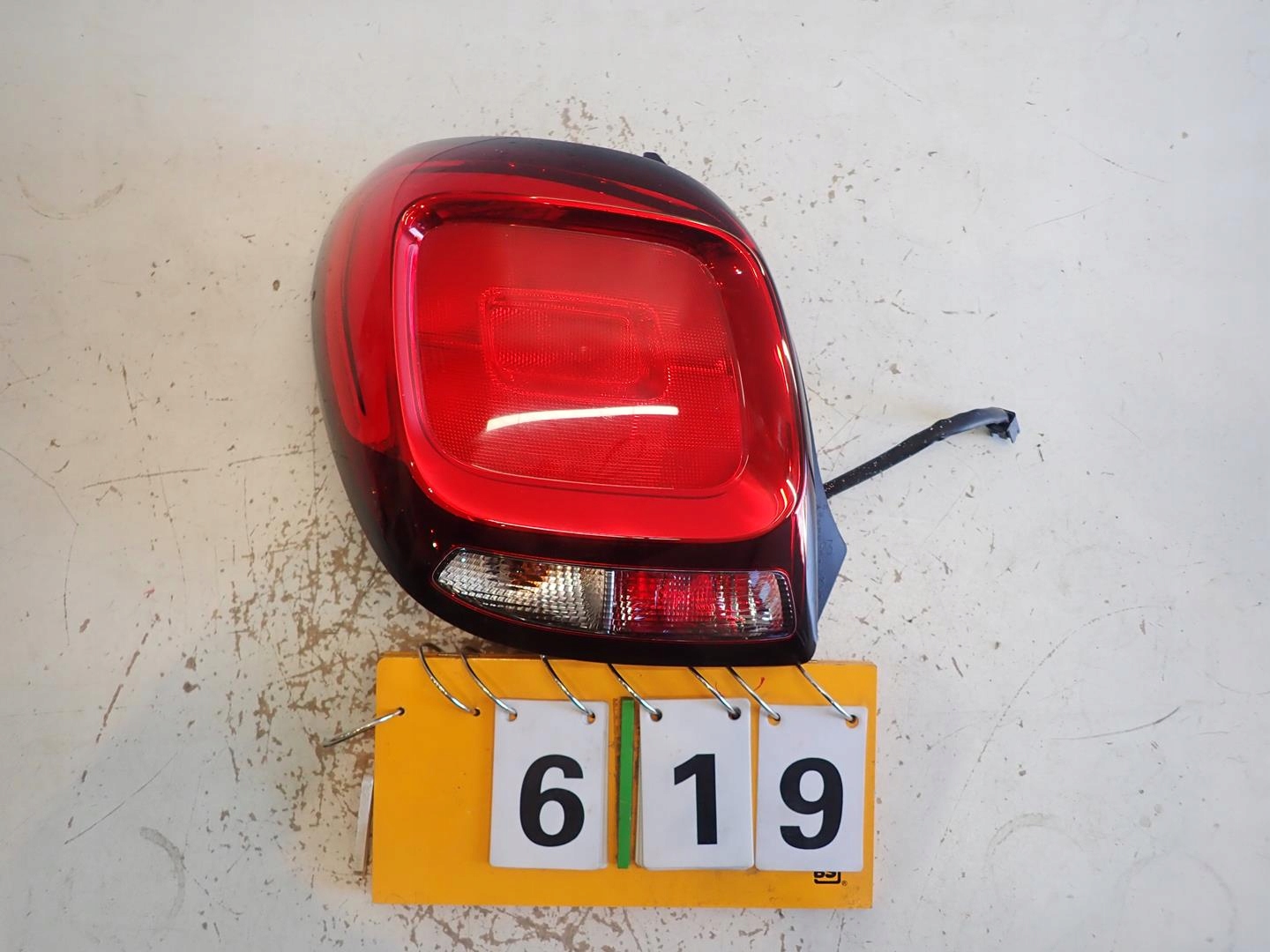 light rear part rear left CITROEN C1 II 2014