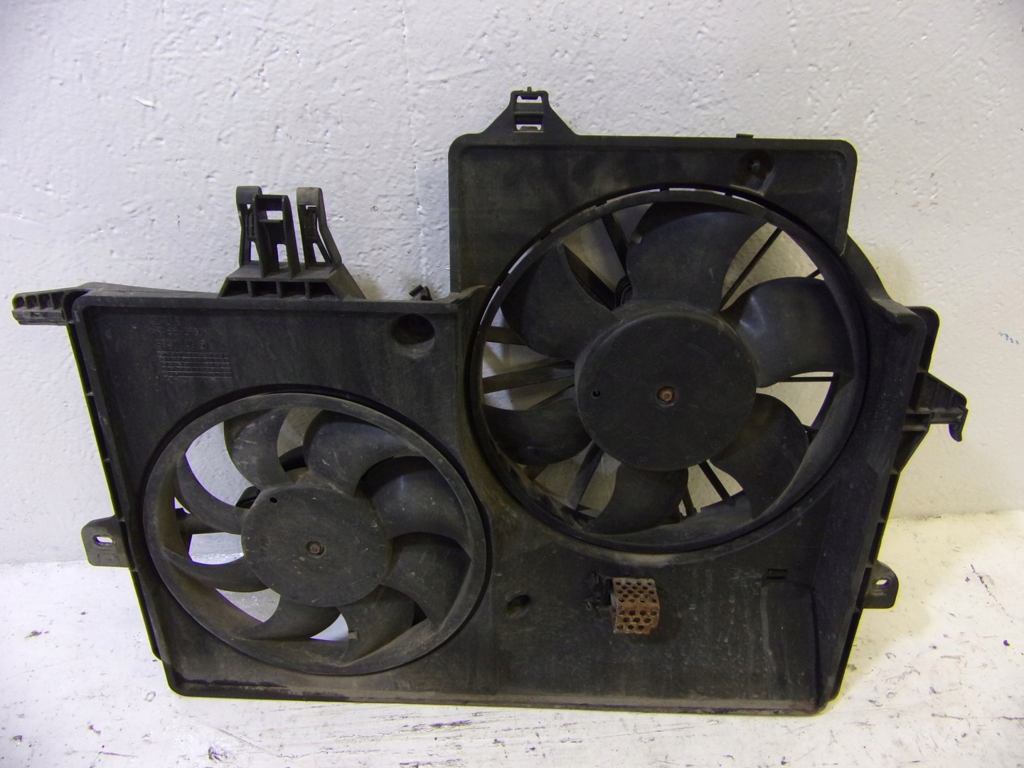 ventilátor chladiče OPEL MERIVA A 1.7 DTI