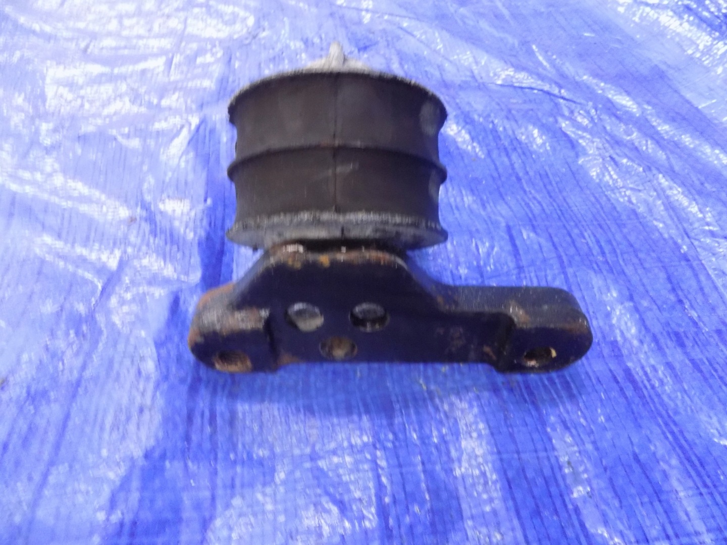 airbag engine mount left SCANIA P380 11R E5