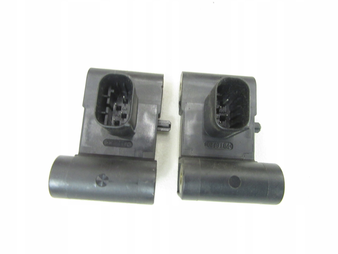 sensor przyspieszenia BMW e70 X5 e71 X6 e83 X3 e90 e91 6911003 0391070