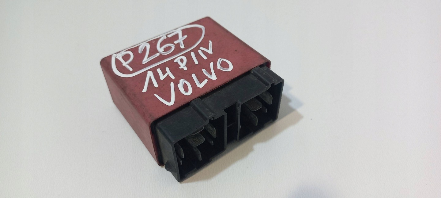 Volvo V70 Relais 898757000 (P267)