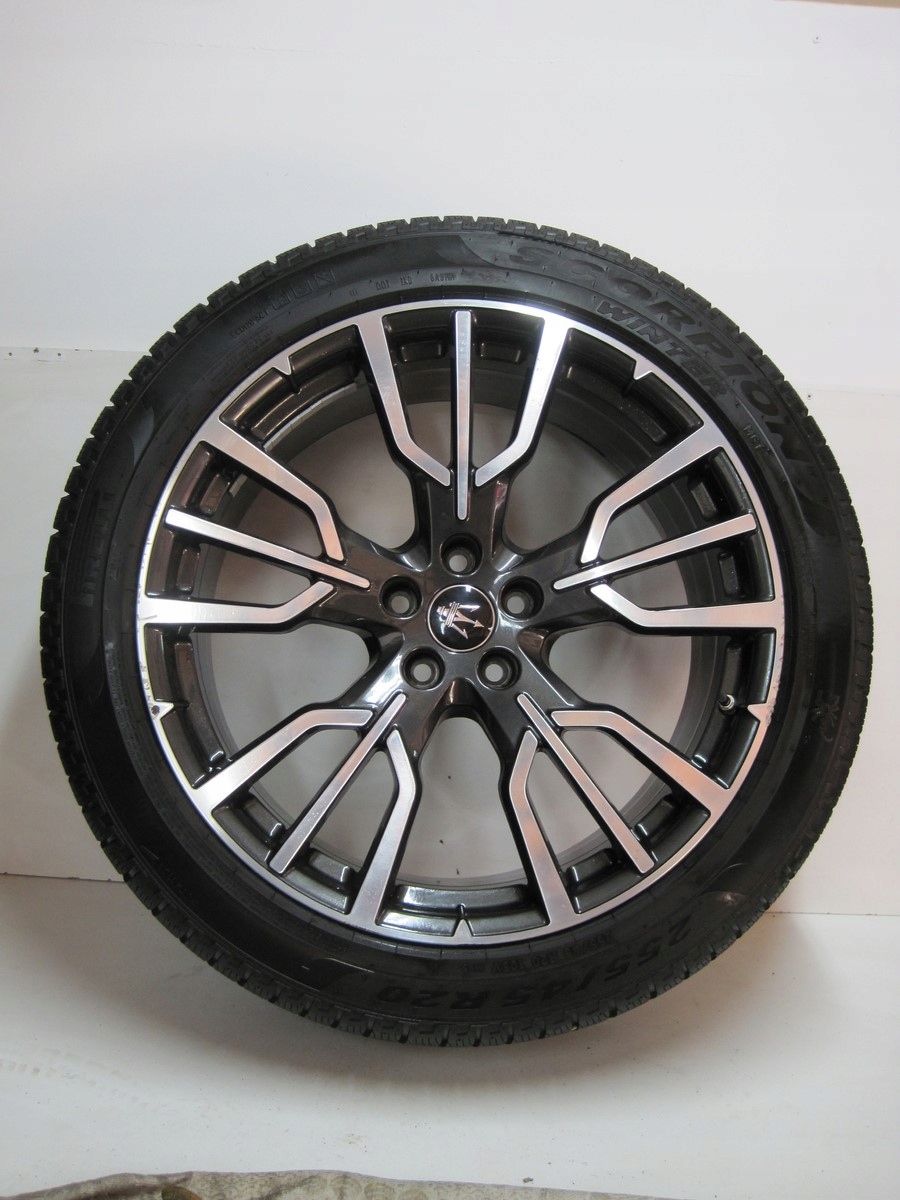 wheels discs tyres MASERATI GRECALE R20 8MM 22R