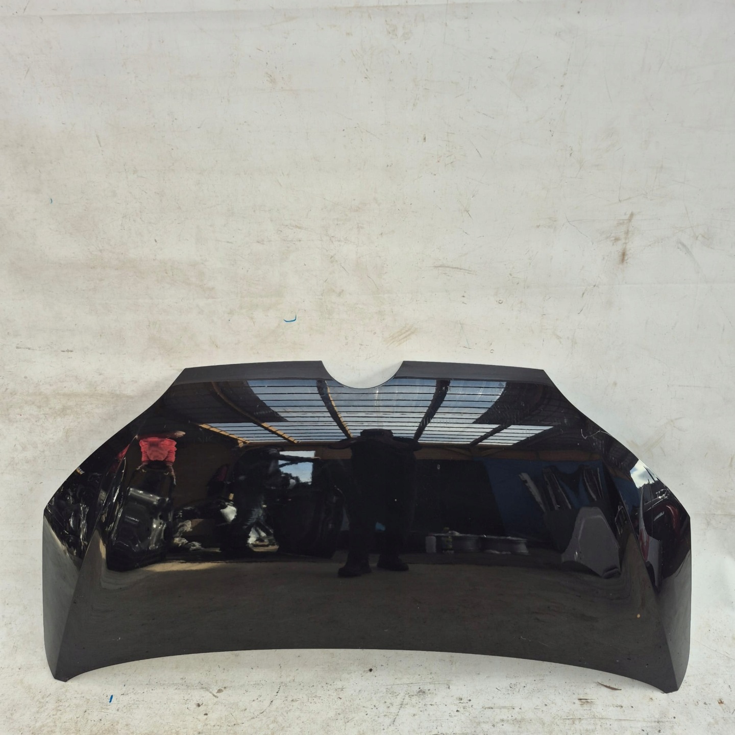 VW UP 1S0 11-16 Capot
