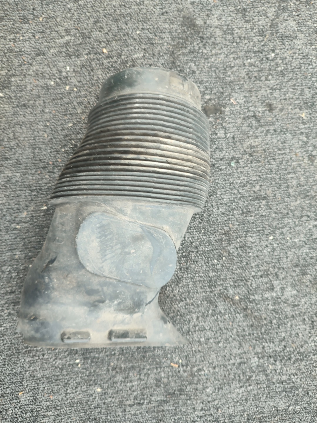 rohr dolot Schlauch luft VOLKSWAGEN T5 7H0129647B