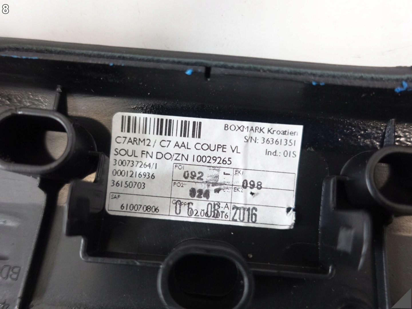 AUDI A7 S7 RS7 4G8 C7 10-18 armrest bracket leather door left front SOUL