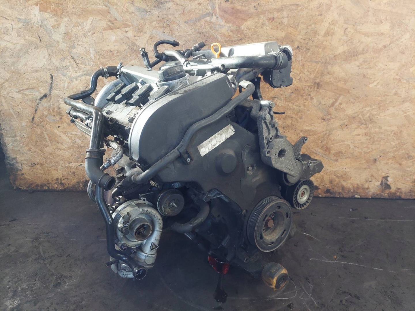 engine petrol AUDI A4 B6 AVJ