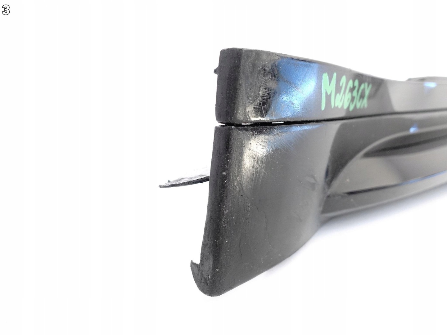 BMW M3 G80 21- moulding threshold cap complete left