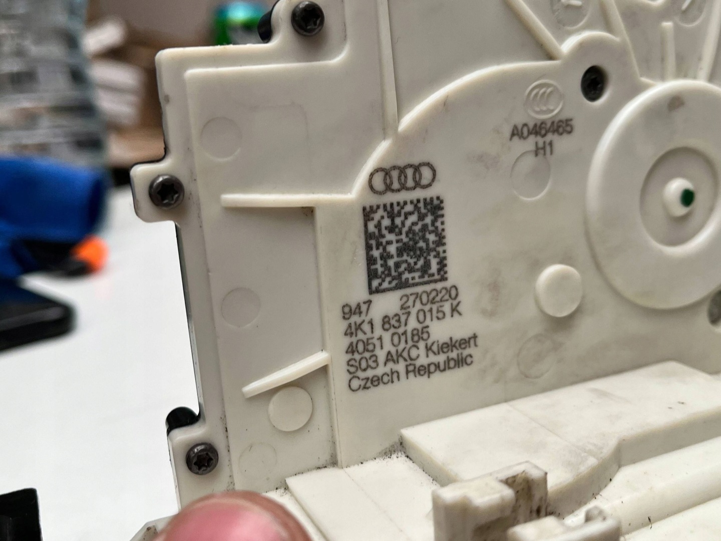 lock door przednich Audi A6 S6 C8 4K 4K1837015K !J