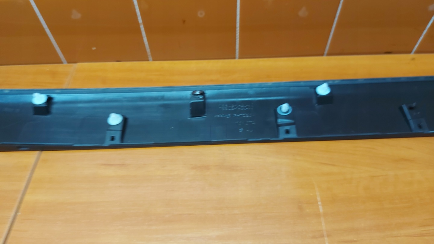moulding cap bonnet rear part TOYOTA RAV4 V 18