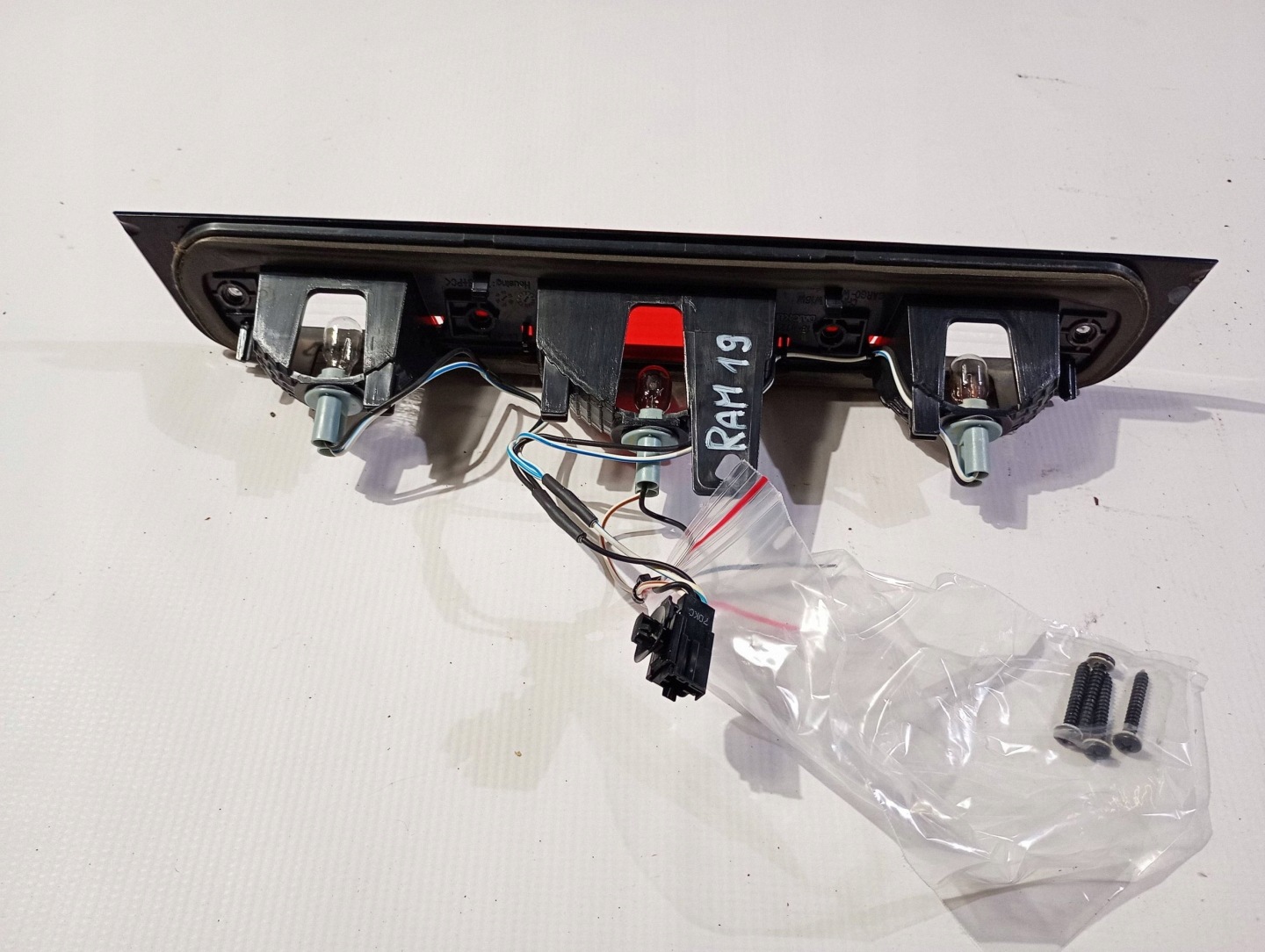 Trzecie light stop light cabs Dodge Ram 1500 2019