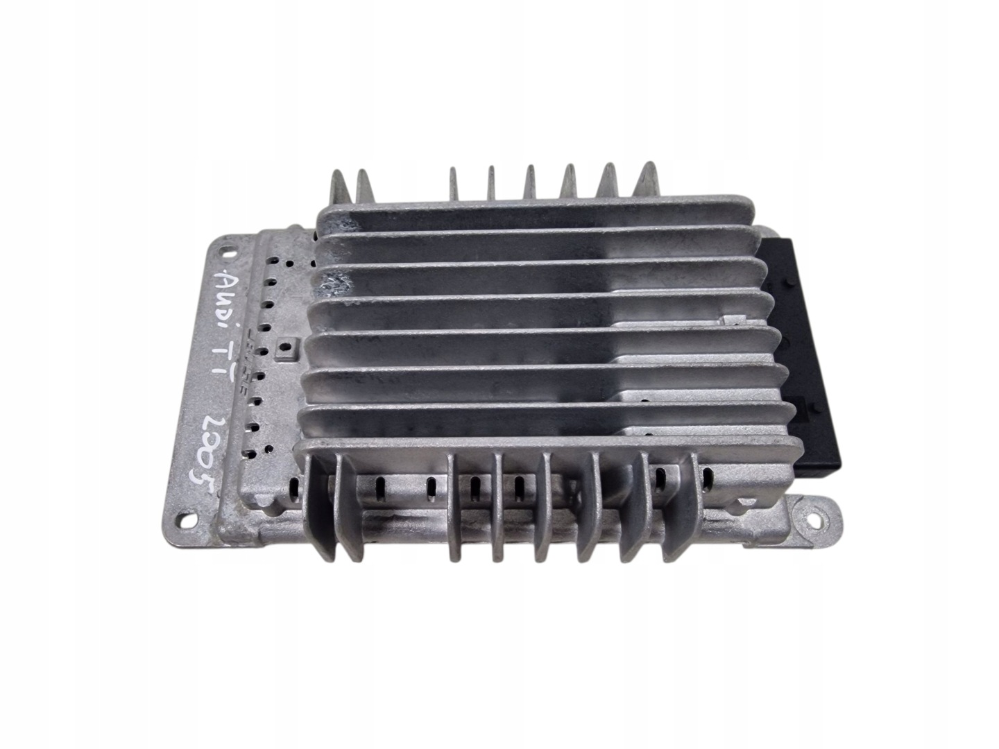 AUDI TT VW amplifier BOSE ORG. 8N7035223A
