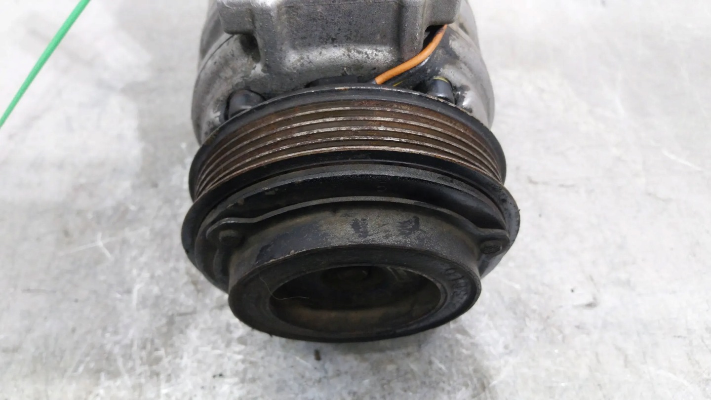 compressor compressor; of the air conditioning 91AG-19D629-BD Ford Escort