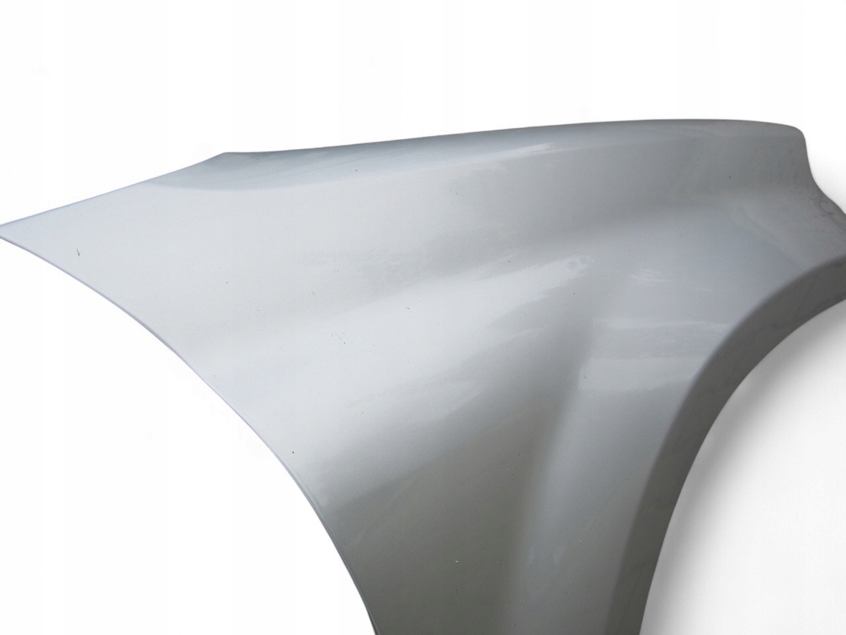 fender front front right Mercedes GL X164 srebrny 775