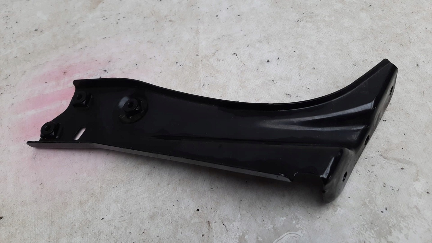 SKODA OCTAVIA III 3 13- Console Support plaque Aile Droit