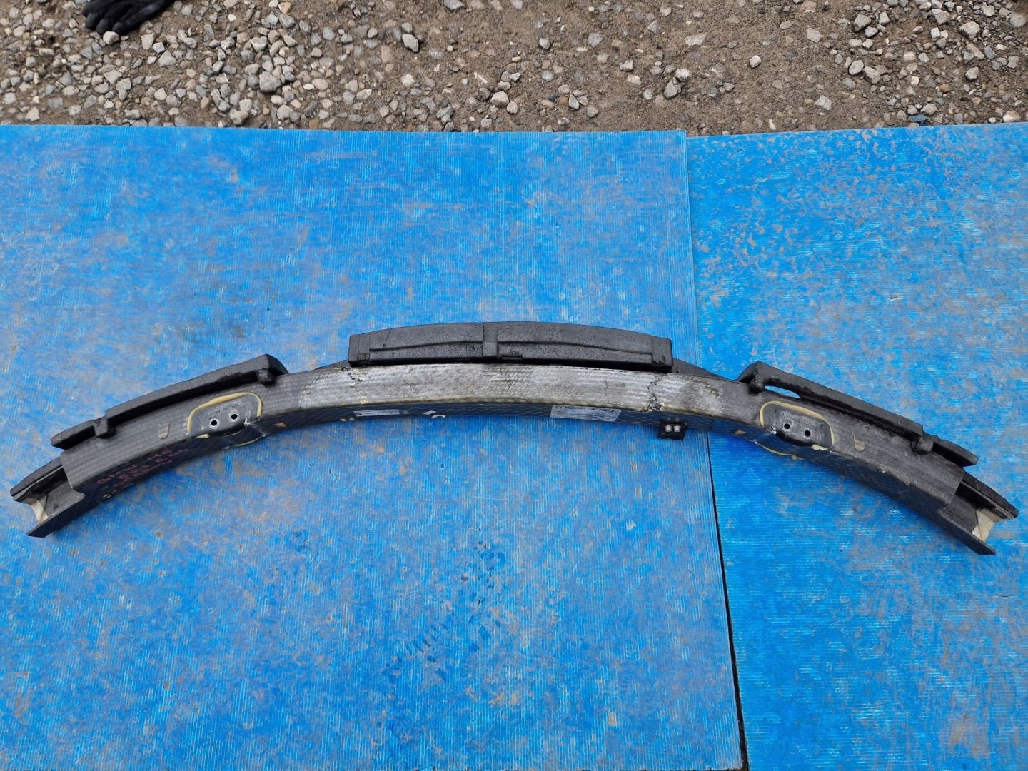 TRAVERSE PARE CHOC AVANT BMW M6 E63 E64 CARBON 2003R->