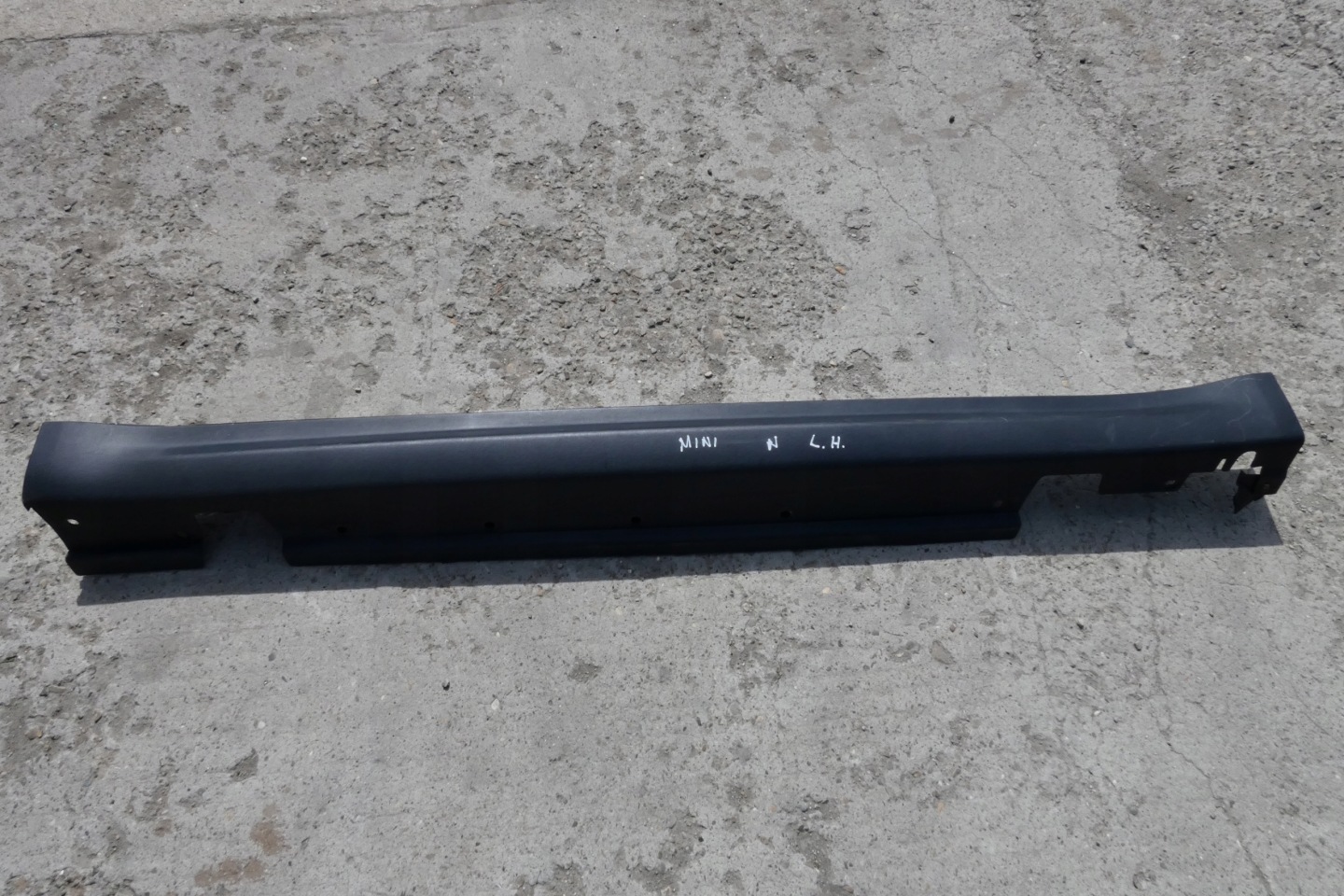 MINI COOPER R56 moulding threshold left right