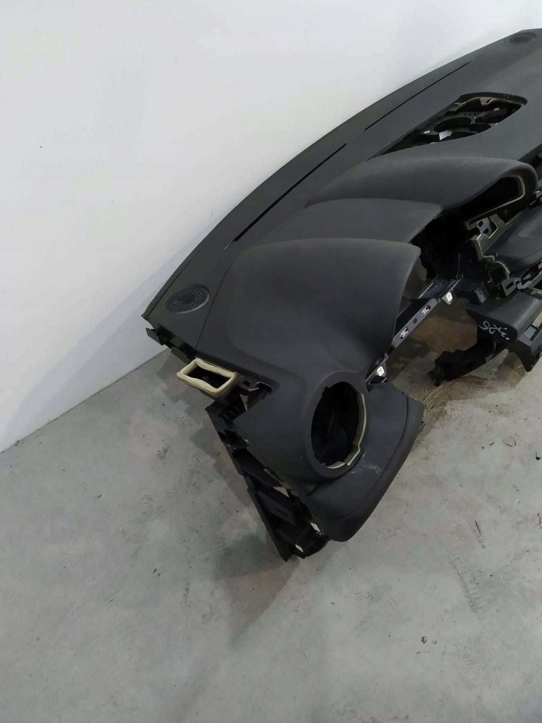 dashboard instrument panel cockpit PULPIT airbag Alfa Romeo Tonale and ( (2022- )
